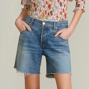 Veronica Beard Shiloh mid-length short Lava Stone wash LIKE NEW